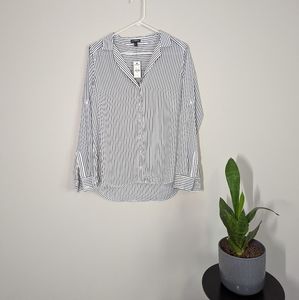 Express | Black & White Stripe button down lightweight Shirt